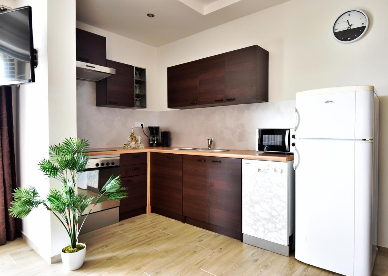 Apartmani Solis Vir Dış mekan fotoğraf
